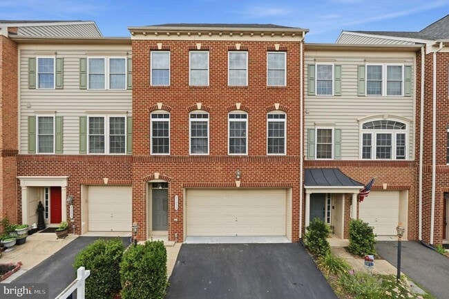 Building Photo - 21253 Park Grove Terrace