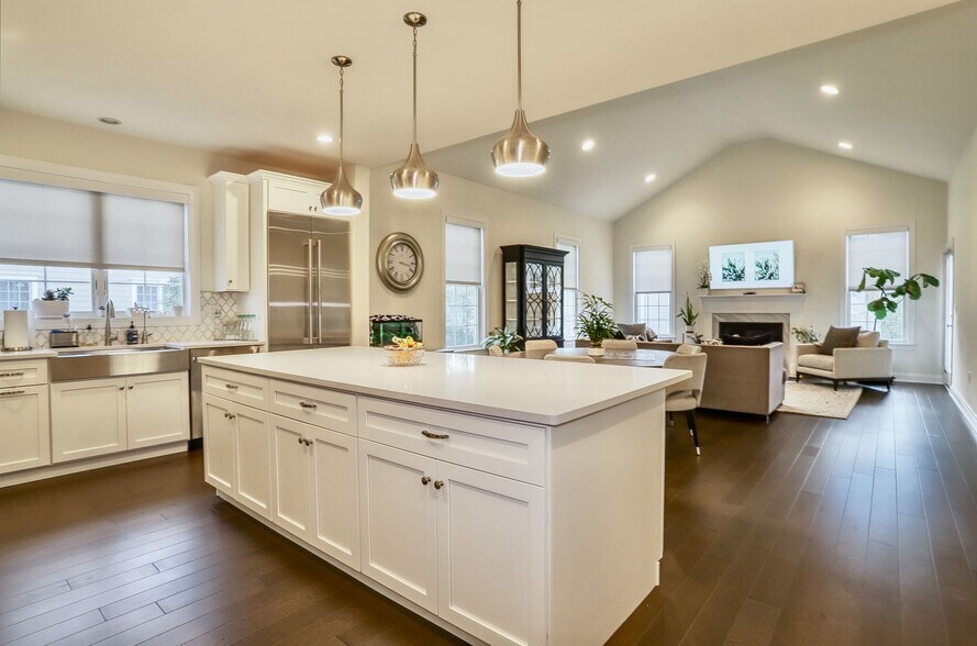 Building Photo - 22 Silent Nest Way