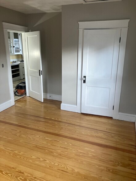 Building Photo - 23 West St