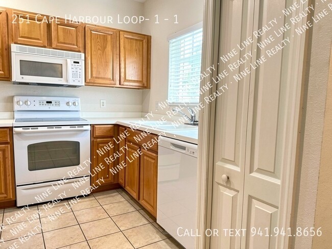 Building Photo - 251 Cape Harbour Loop