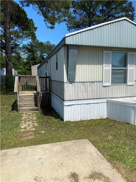 Building Photo - 135 Dv Byrd Ln