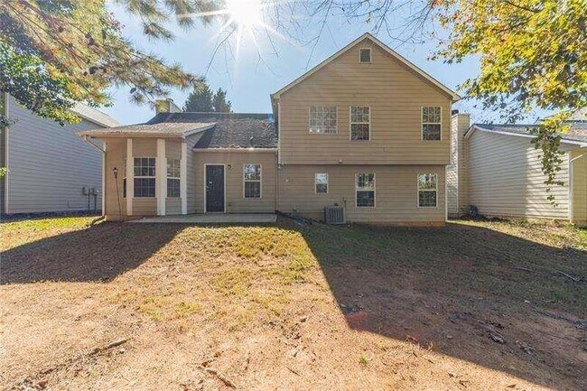 Building Photo - 2716 Lake Park Ridge W