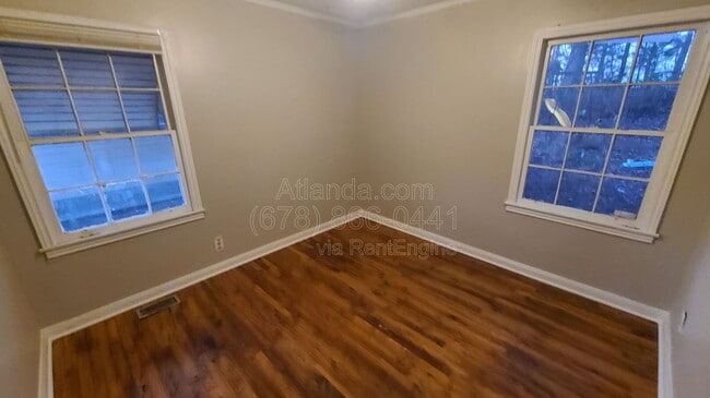 Building Photo - 2242 Lawson Way