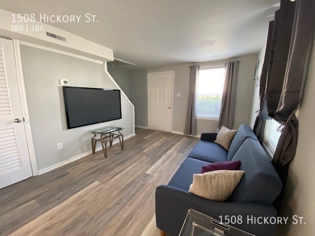 Building Photo - 1508 Hickory St