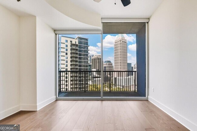 Building Photo - 1080 Peachtree St NE