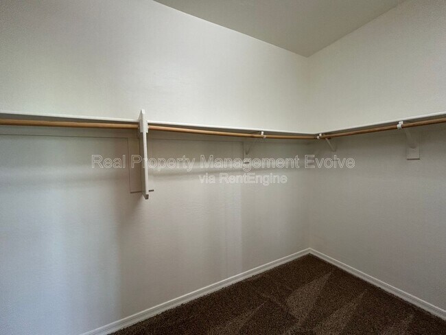 Building Photo - 9707 S 45th Ave