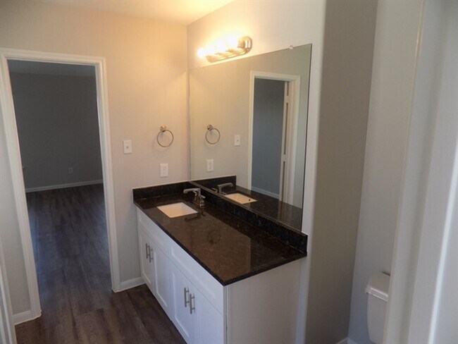 Building Photo - 21706 Oriole Trail