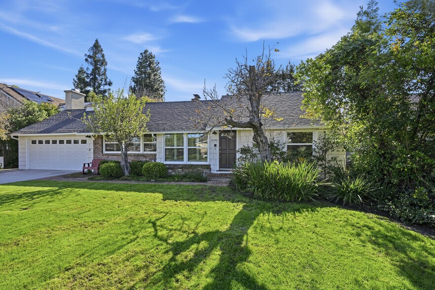 Building Photo - 16146 Otsego St