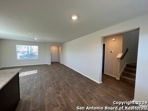 Building Photo - 6536 Dynamic Sound