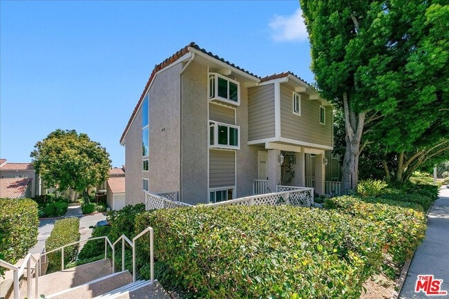 Building Photo - 28242 Rey De Copas Ln