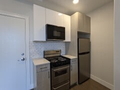 Building Photo - 54 Queensberry St