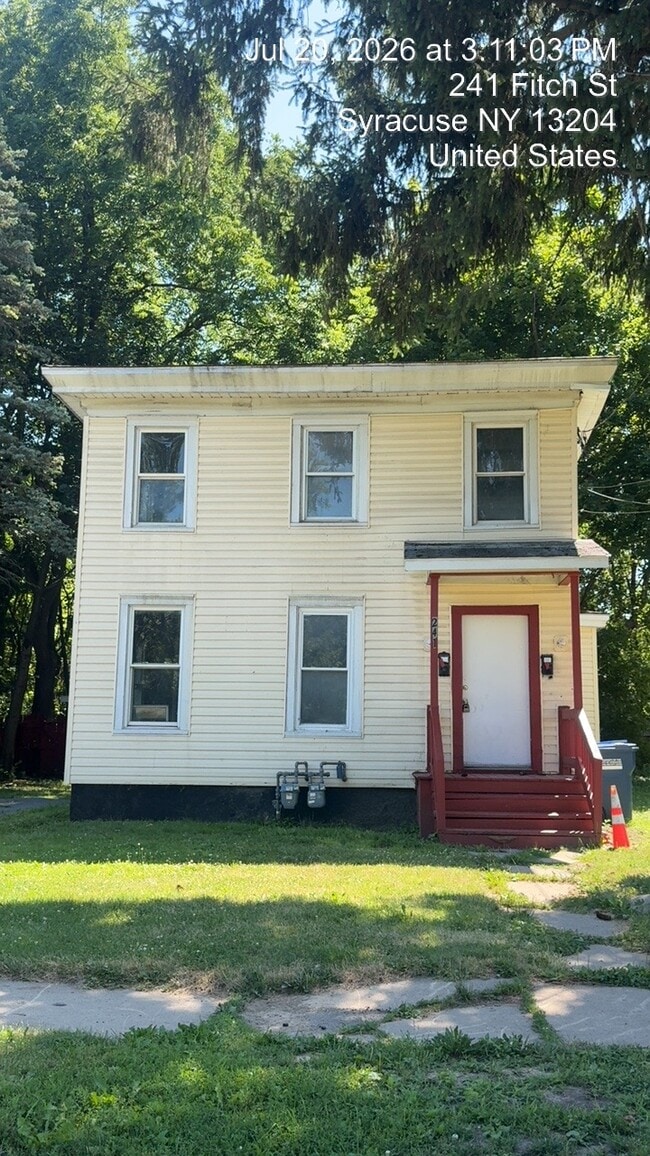 Building Photo - 241 Fitch St