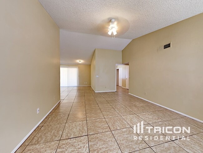 Building Photo - 8519 N 55th Ave