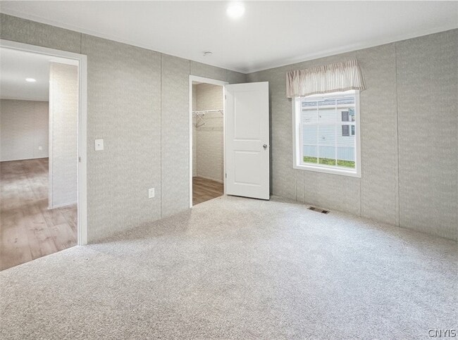 Building Photo - 645 Kilkenny Dr