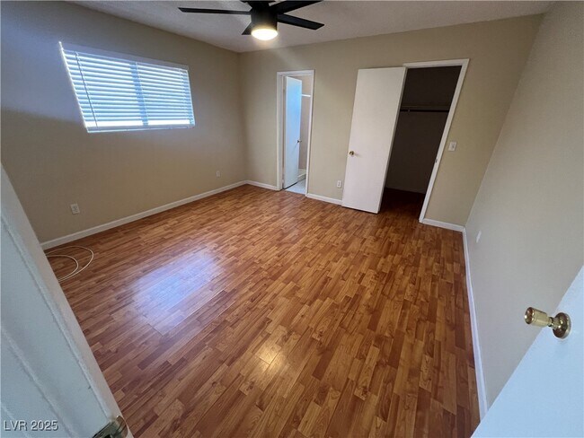 Building Photo - 6430 W Alomar Ave