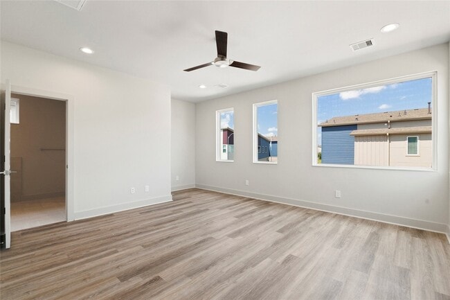 Building Photo - 5726 Rucio Ln