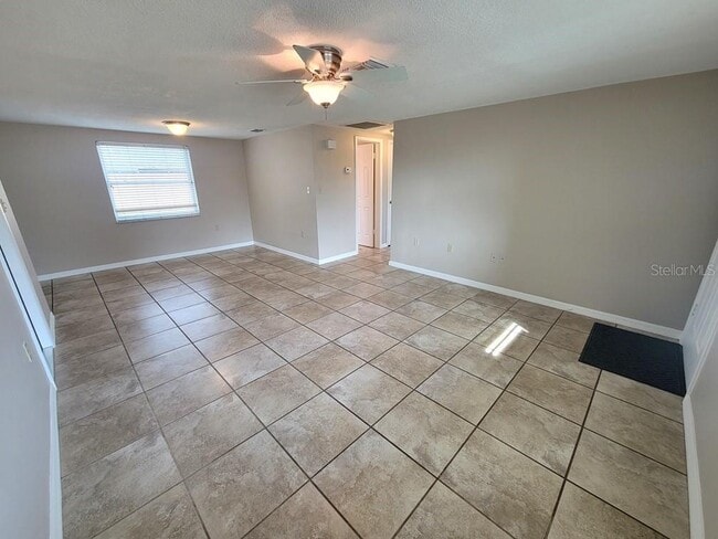 Building Photo - 7335 Castanea Dr