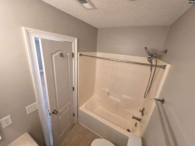 Building Photo - 165 Crassula Dr