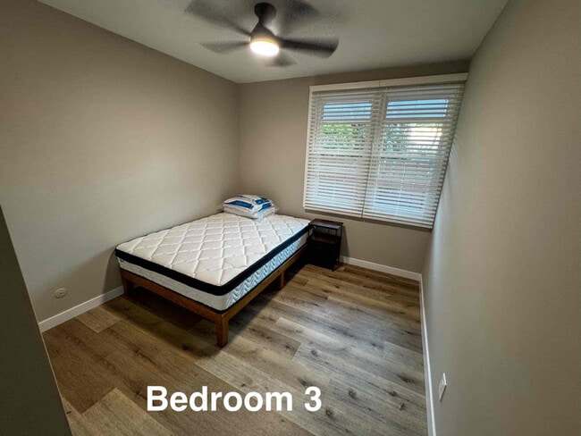 Building Photo - 95-457-457 Kaelo Pl