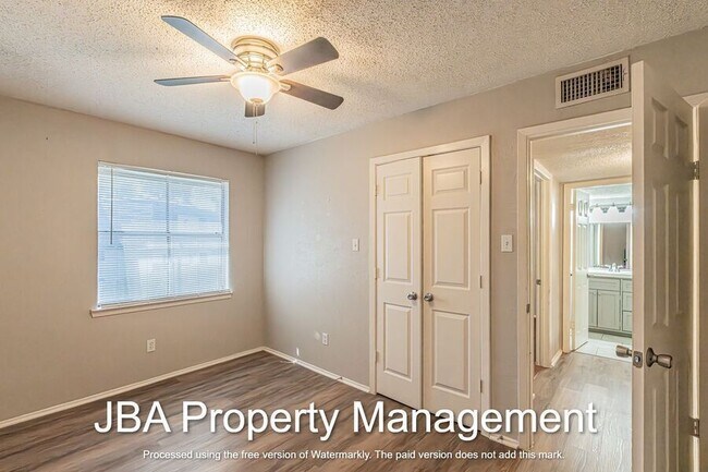 Building Photo - 1770 Belshire Ct