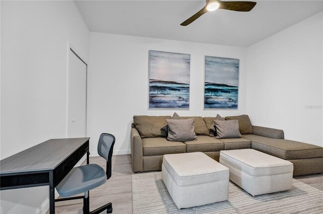 Building Photo - 513 Famagusta Dr