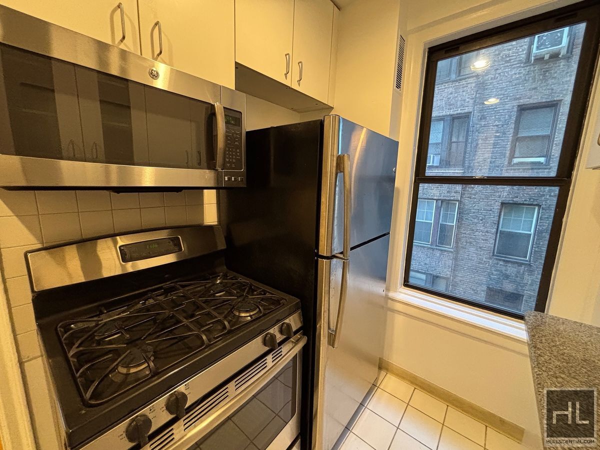 Building Photo - WEST 79 STREET