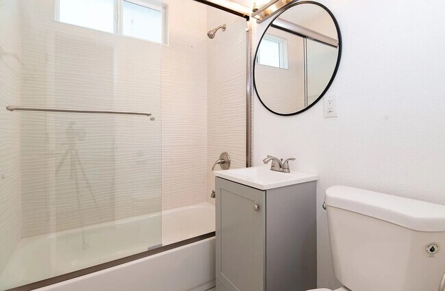 Building Photo - Rose Apartements