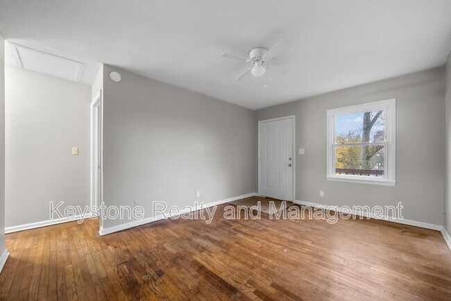 Building Photo - 1525 Ferrel Street