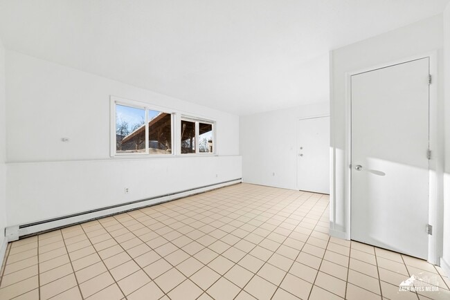 Building Photo - 19033 Whirlaway Rd