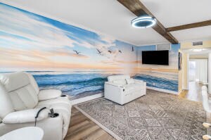 Building Photo - 2020 Lake Osborne Dr