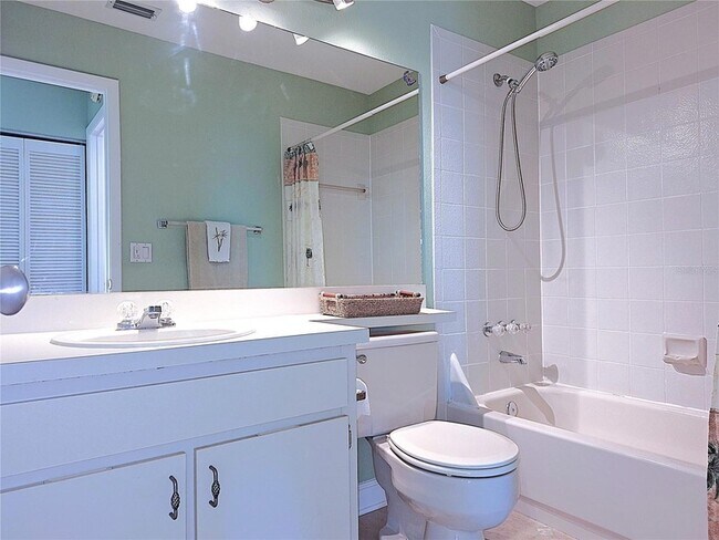 Building Photo - 5727 Biscayne Ct