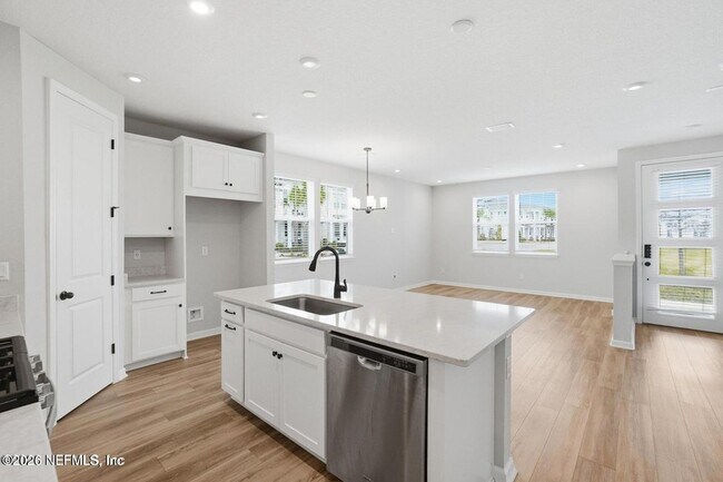 Building Photo - 3483 Headland Way