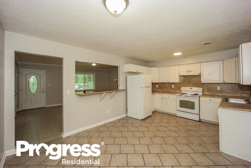Building Photo - 5539 Hall Cir