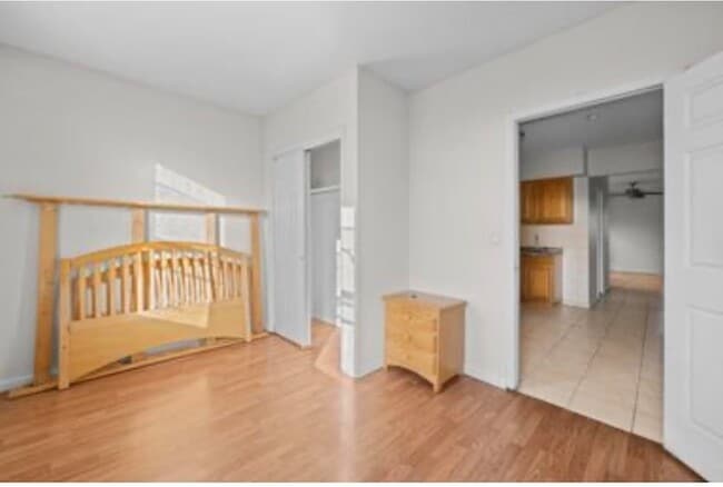 Building Photo - 365 Broadway