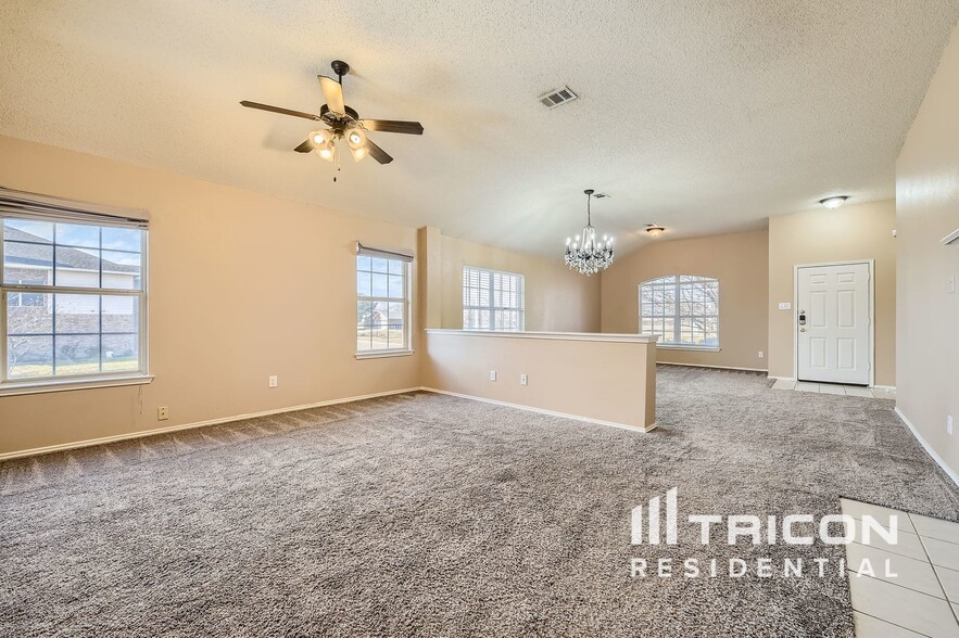 Building Photo - 5300 Yampa Trail