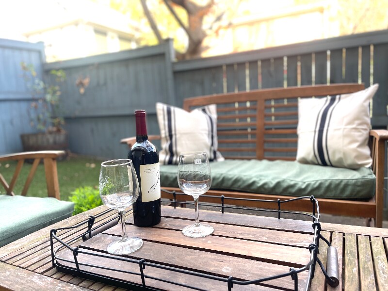 Building Photo - 914 Garden District Dr