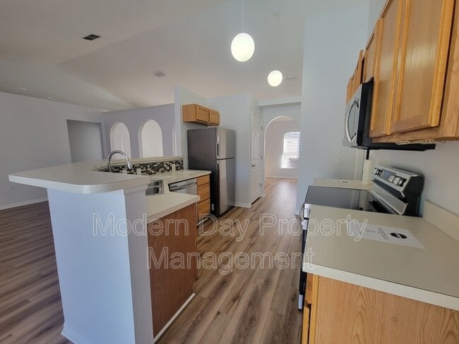 Building Photo - 3059 Magellan Ave