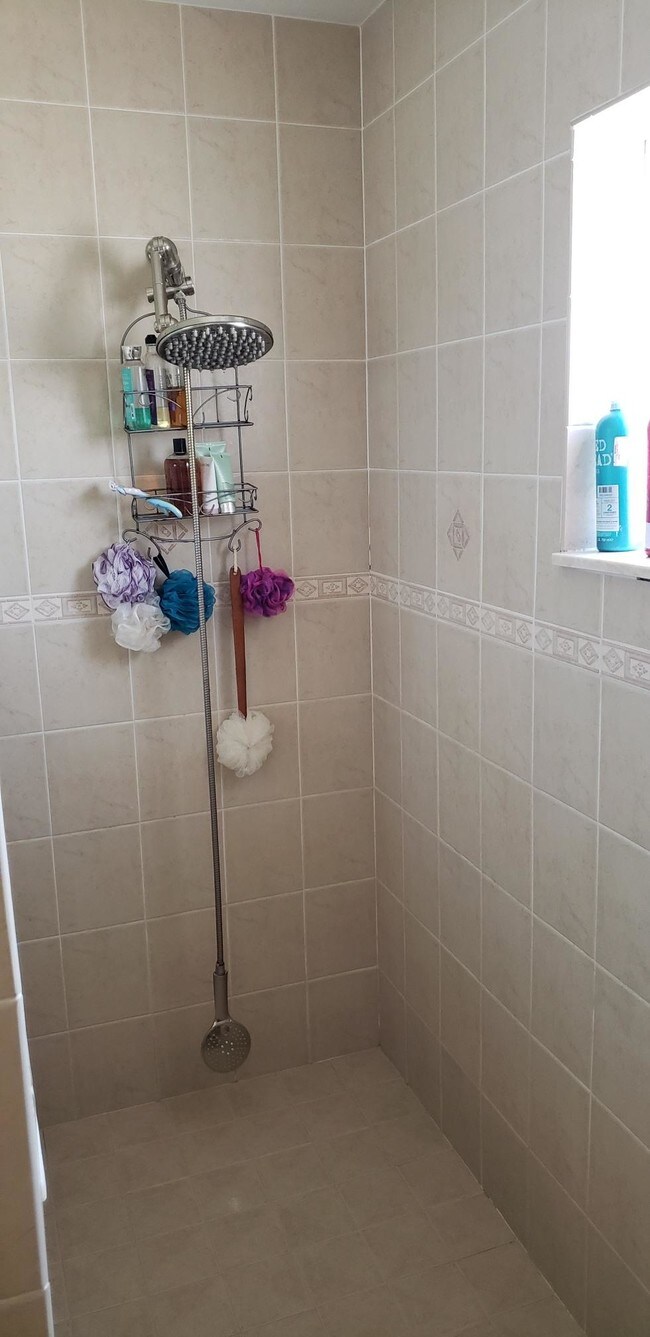 Building Photo - 2619 NW 1st St