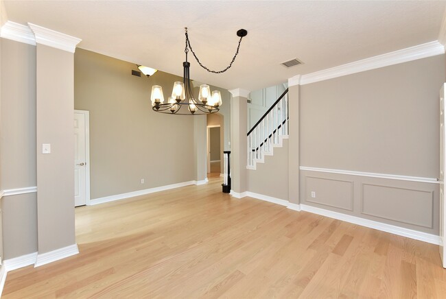 Building Photo - 19810 Emerald Leaf Dr