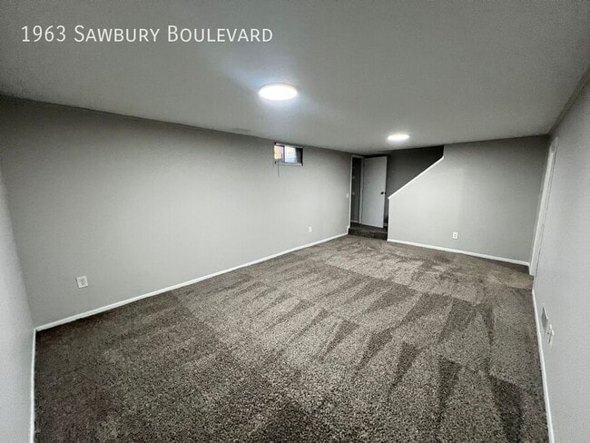 Building Photo - 1963 Sawbury Blvd