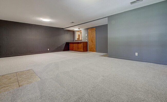 Building Photo - 7803 Lazy Ln
