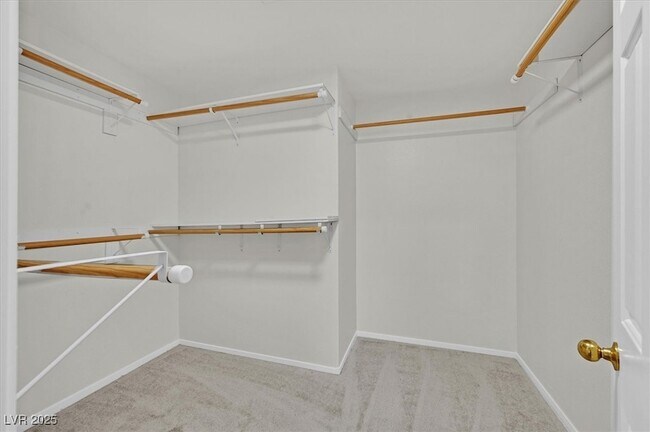 Building Photo - 7504 Evening Falls Dr