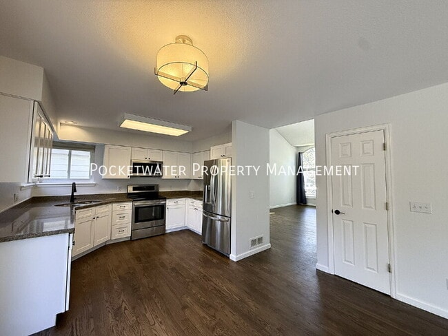 Building Photo - 11752 Eaton Ct