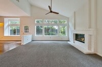 Building Photo - Updated 3 Bedroom Home with 3-Car Garage i...