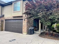 Building Photo - BEAUIFUL HOME!!!