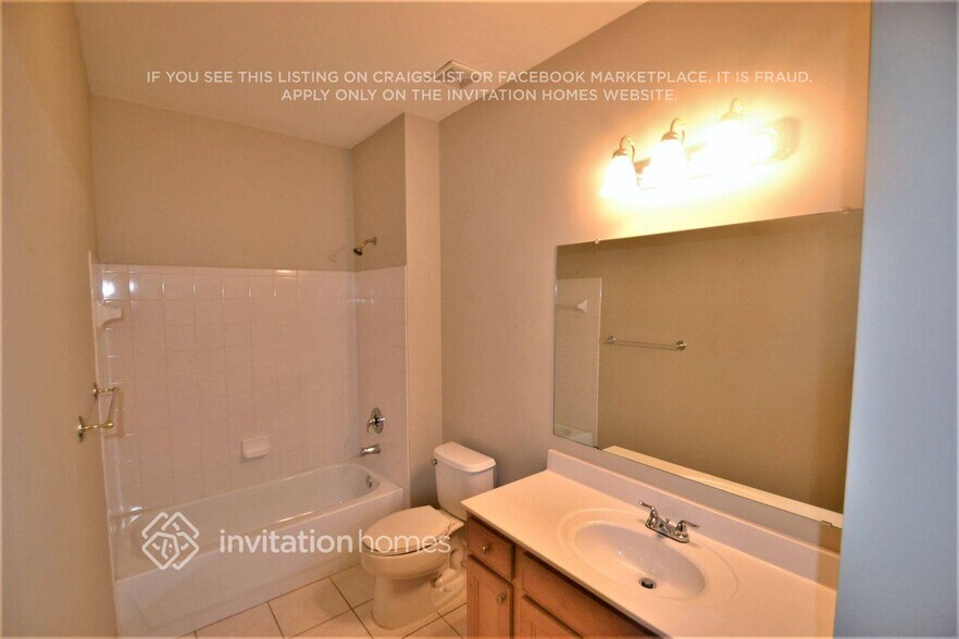 Building Photo - 5556 Jamerson Dr