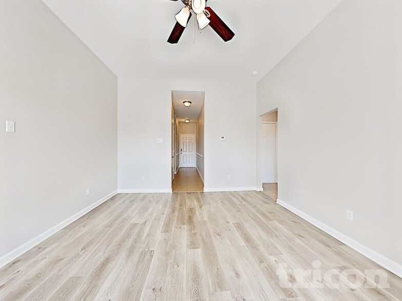 Building Photo - 1110 Sage Brush Tr