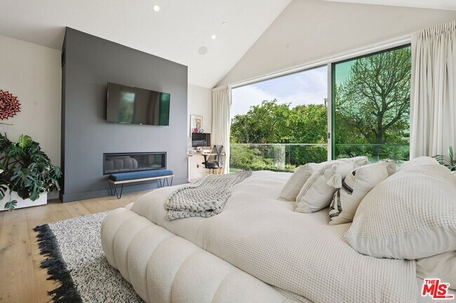 Building Photo - 1310 Preston Wy