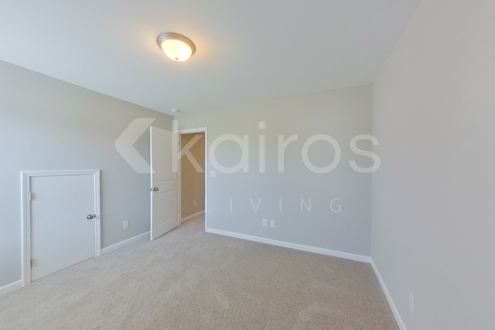 Building Photo - 7333 Foggy River Dr