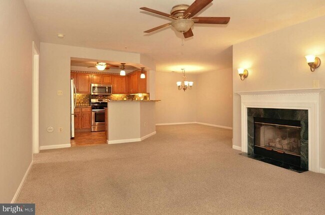 Building Photo - 13103 Millhaven Pl